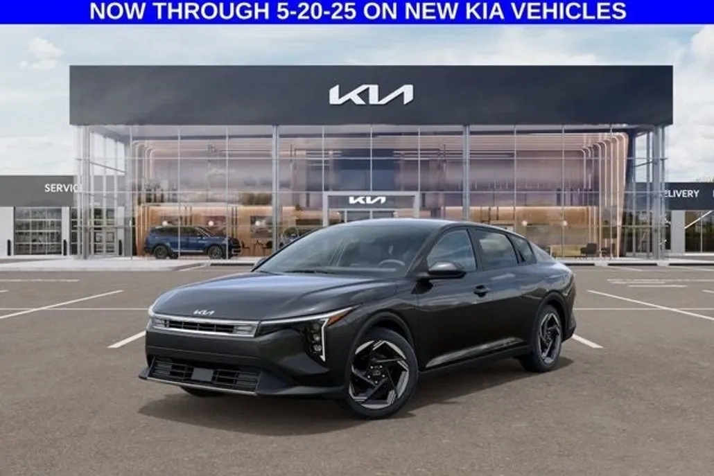 2025 Kia K4 EX photo 1
