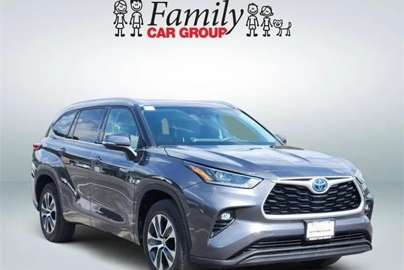 2021 Toyota Highlander Hybrid XLE photo 1