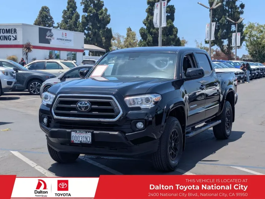 2022 Toyota Tacoma SR5 photo 1