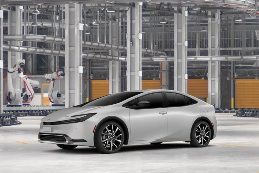 2026 Toyota Prius XSE Plug-in Hybrid photo 1