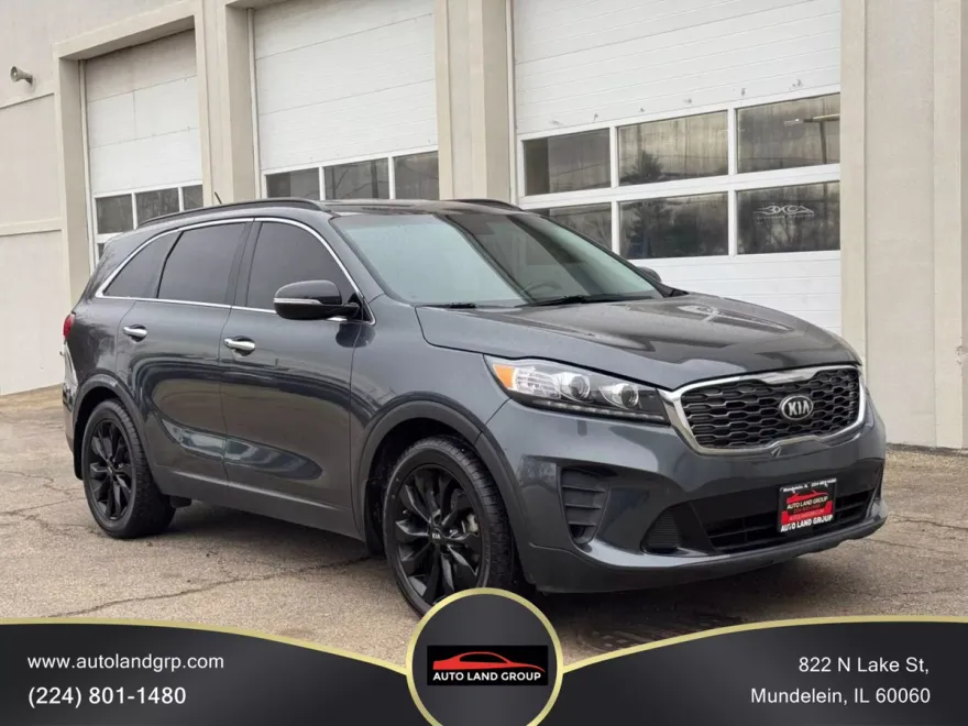 2020 Kia Sorento LX S photo 1