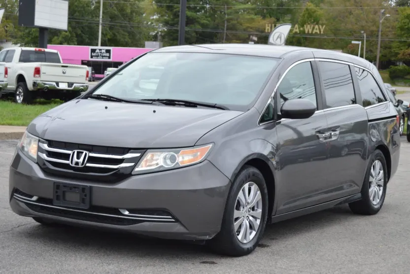 2014 Honda Odyssey EX photo 1
