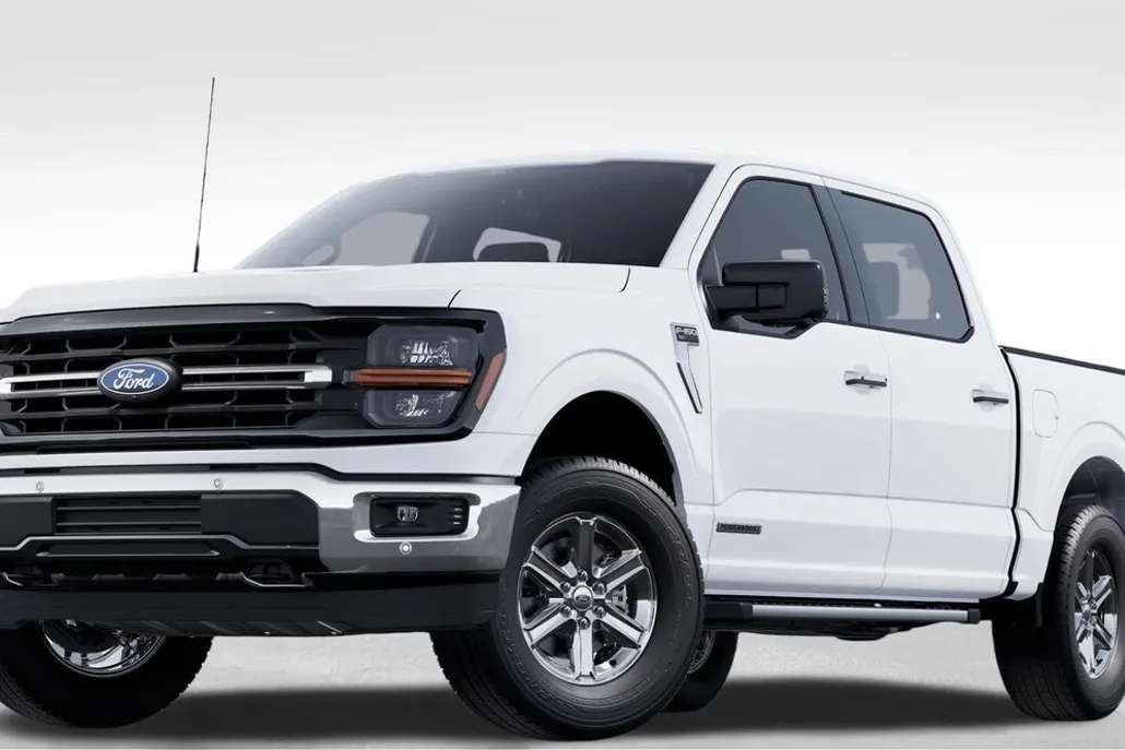 2025 Ford F-150 XLT photo 1