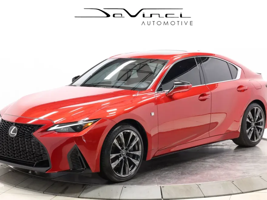 2023 Lexus IS 350 F SPORT photo 1