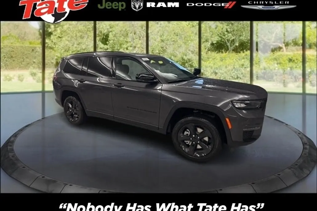 2025 Jeep Grand Cherokee Limited photo 1