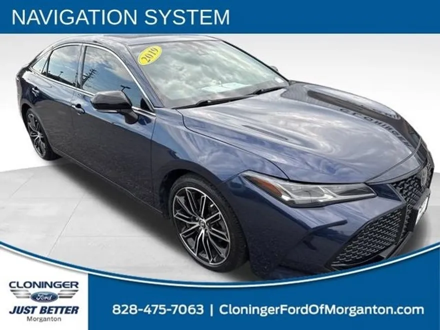2019 Toyota Avalon Touring photo 1