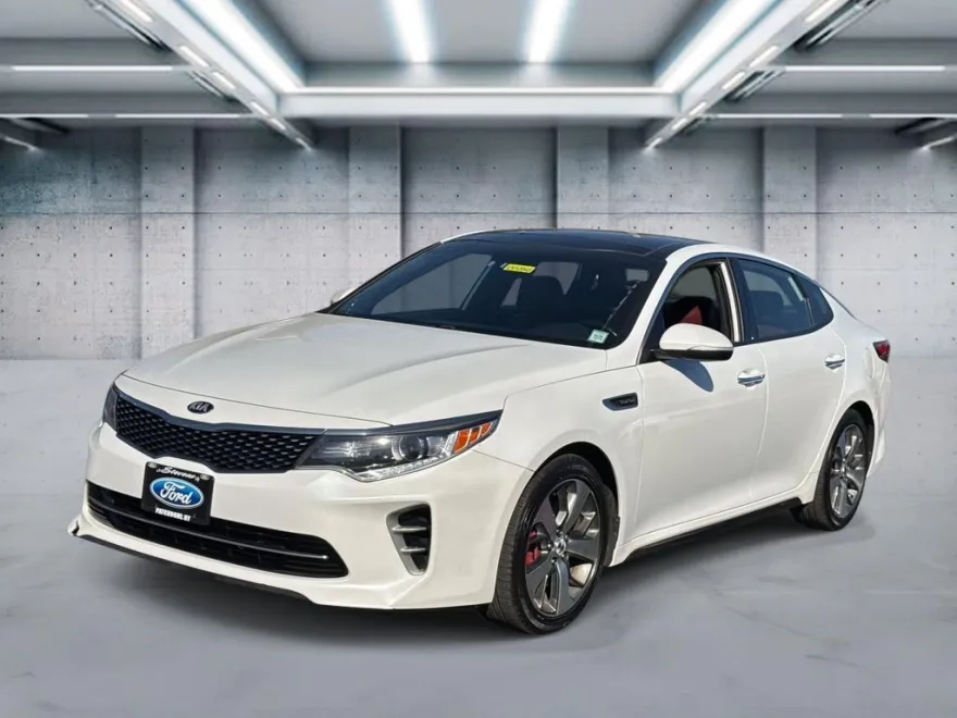 2016 Kia Optima SX Turbo photo 1