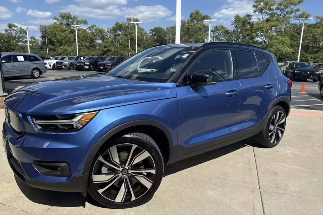2021 Volvo XC40 Recharge Twin P8 photo 1