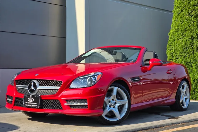 2014 Mercedes Benz SLK 250 photo 1
