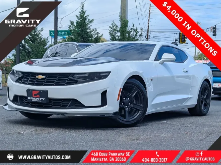 2020 Chevrolet Camaro 1LT photo 1