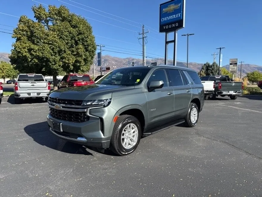 2023 Chevrolet Tahoe LS photo 1