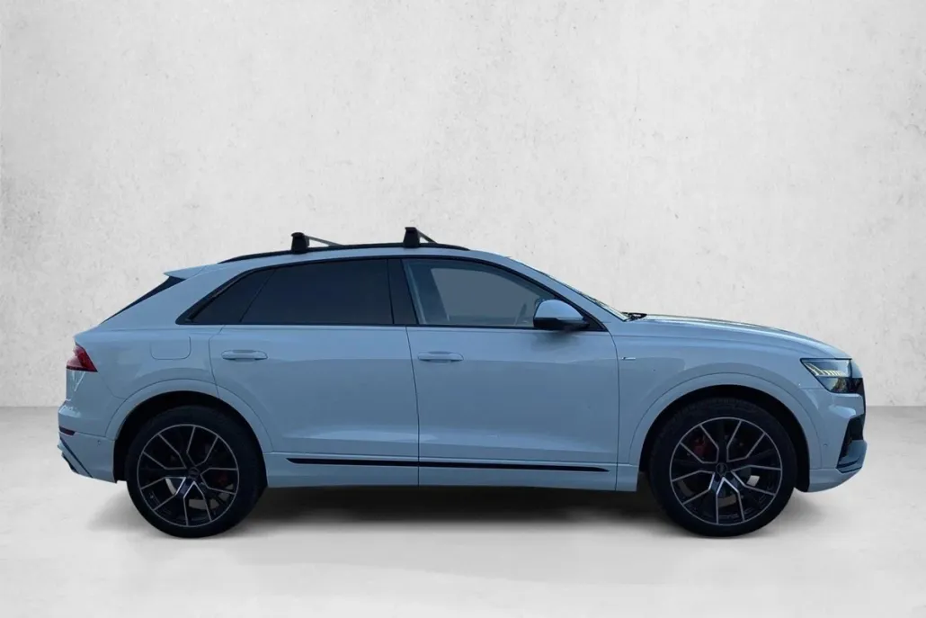 2022 Audi Q8 55 Premium photo 1