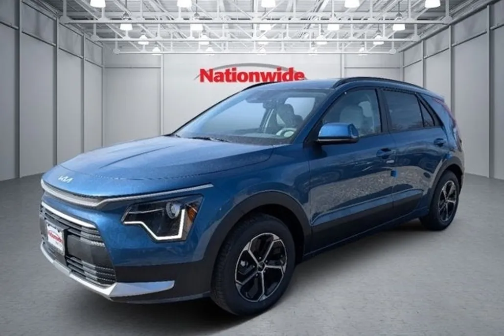 2025 Kia Niro EX photo 1