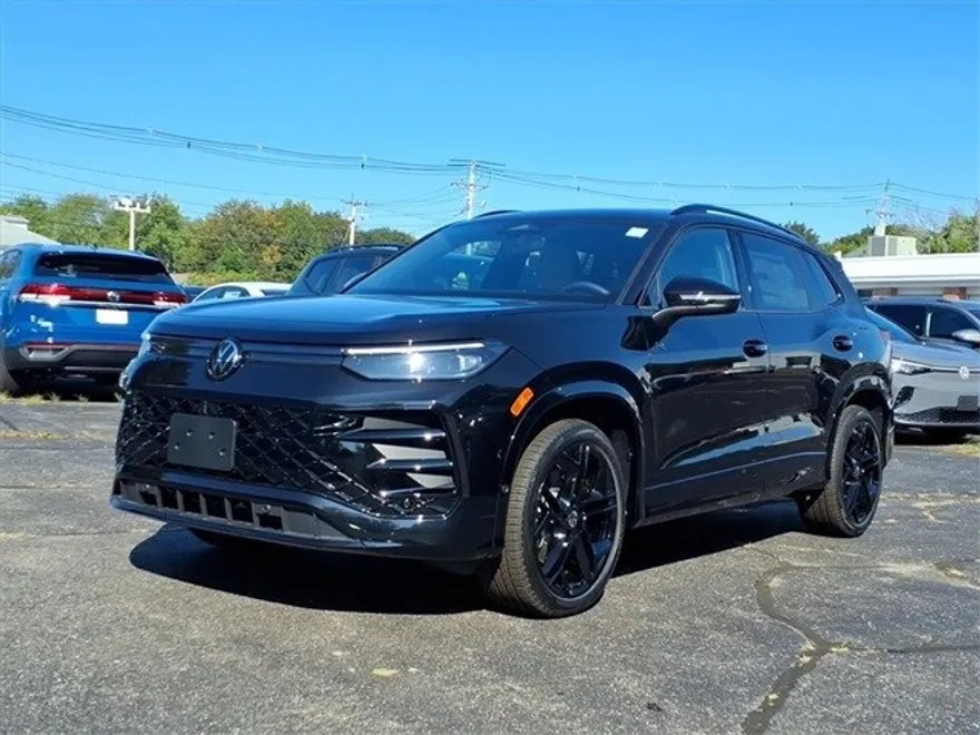 2025 Volkswagen Tiguan SE R-Line Black photo 1