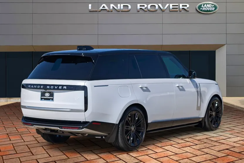 2025 Land Rover Range Rover Autobiography photo 1