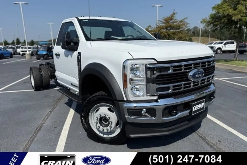 2025 Ford F-550 photo 1