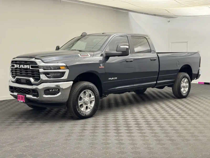 2025 Ram 3500 Big Horn photo 1