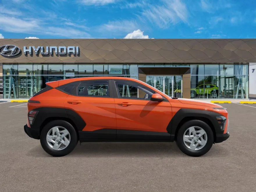 2026 Hyundai Kona SE photo 1