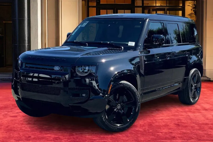 2025 Land Rover Defender 110 X-Dynamic SE photo 1