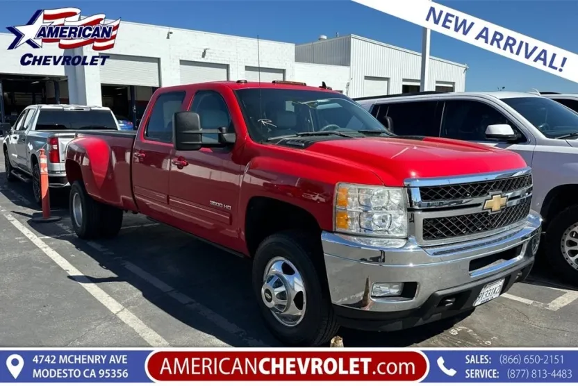 2011 Chevrolet Silverado 3500HD LTZ photo 1
