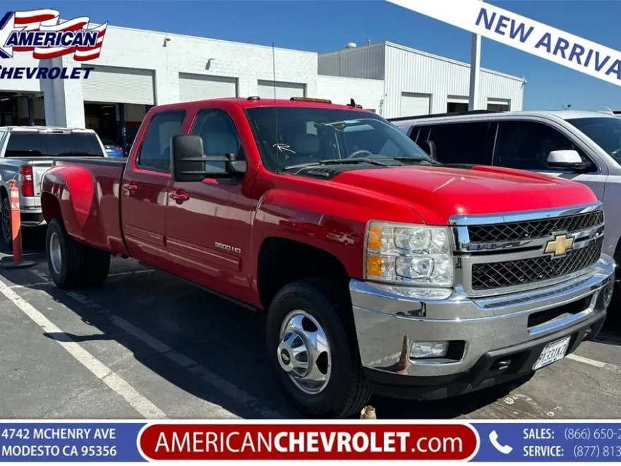 2011 Chevrolet Silverado 3500HD LTZ photo 1