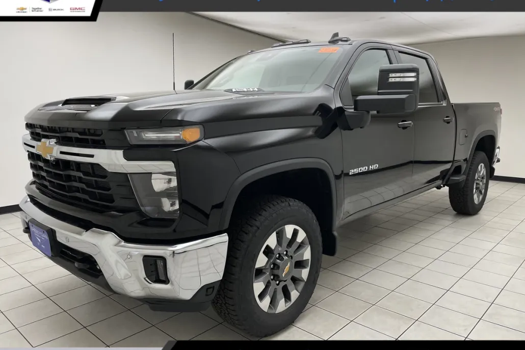 2025 Chevrolet Silverado 2500HD LT photo 1