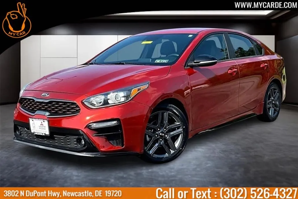 2020 Kia Forte GT-Line photo 1