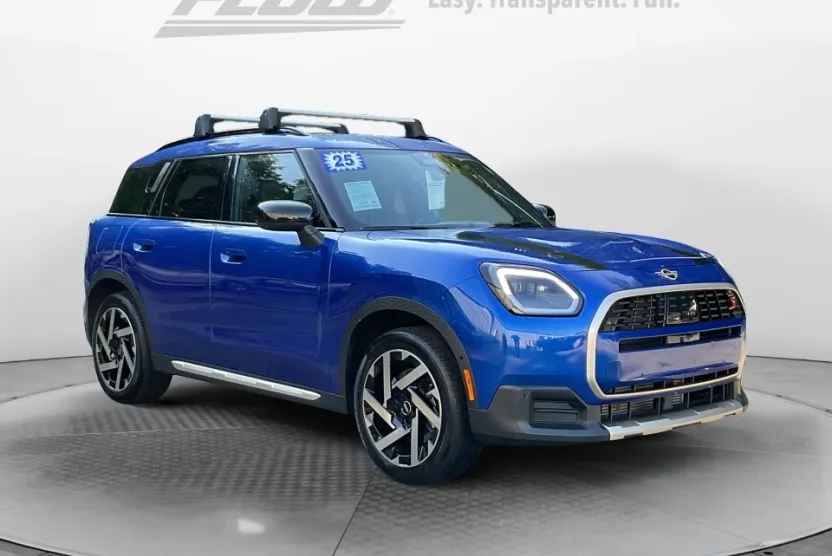2025 Mini Countryman S photo 1