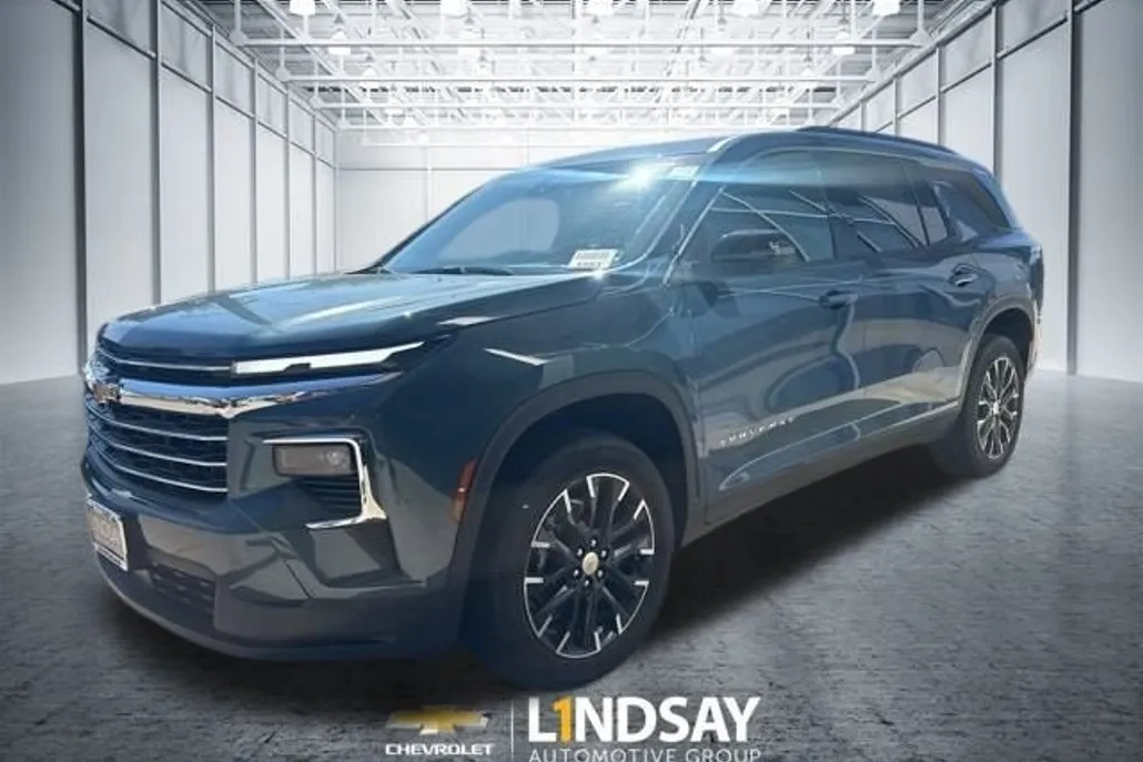 2026 Chevrolet Traverse photo 1