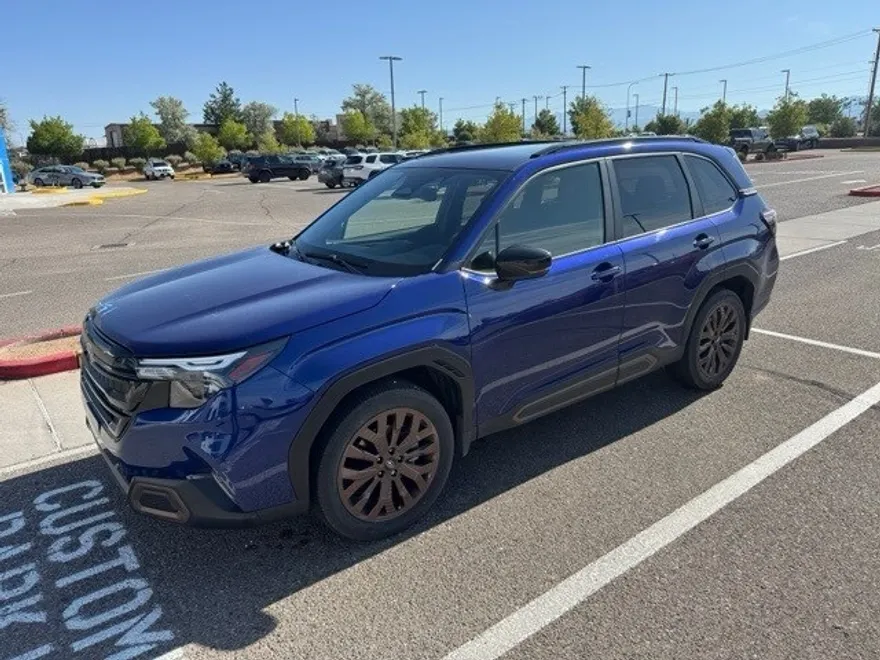 2025 Subaru Forester Sport photo 1