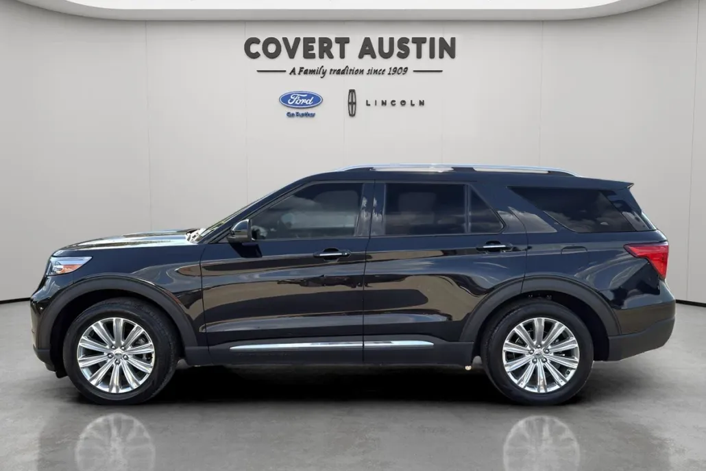 2022 Ford Explorer Limited photo 1