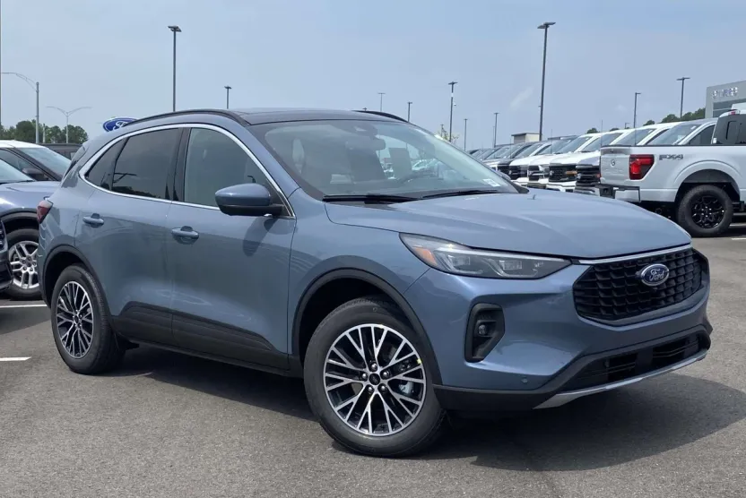 2025 Ford Escape Plug-In Hybrid Base photo 1