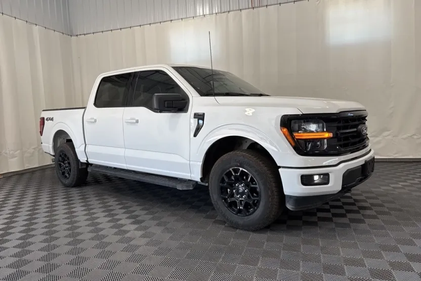2024 Ford F-150 XLT photo 1