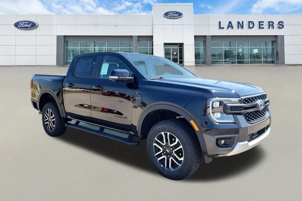 2025 Ford Ranger Lariat photo 1