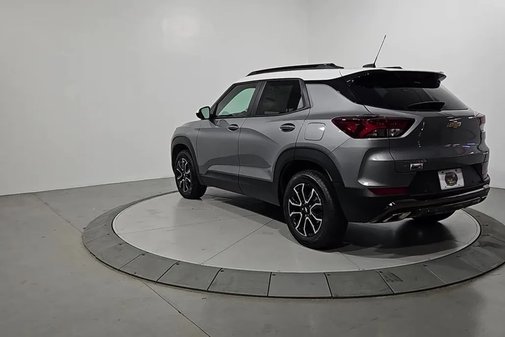 2023 Chevrolet Trailblazer ACTIV photo 1