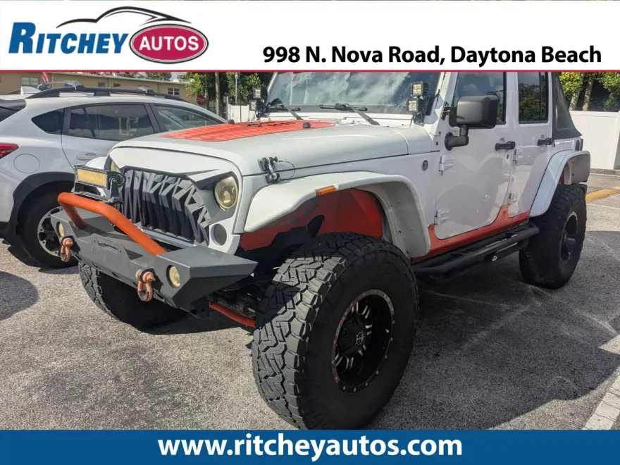 2015 Jeep Wrangler Unlimited Sport photo 1
