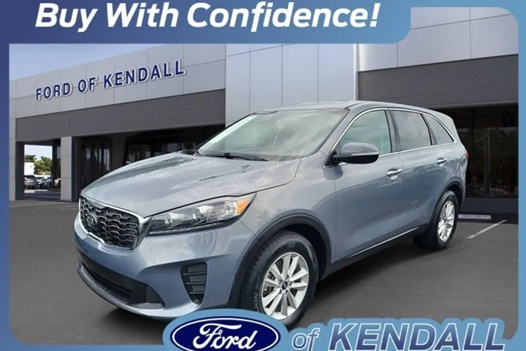 2020 Kia Sorento LX photo 1