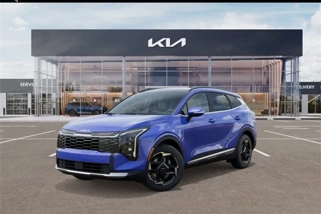 2026 Kia Sportage EX photo 1