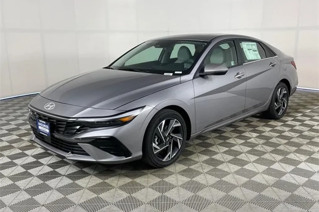 2025 Hyundai Elantra Hybrid Limited photo 1