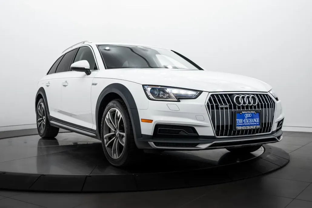 2017 Audi A4 Allroad Premium photo 1