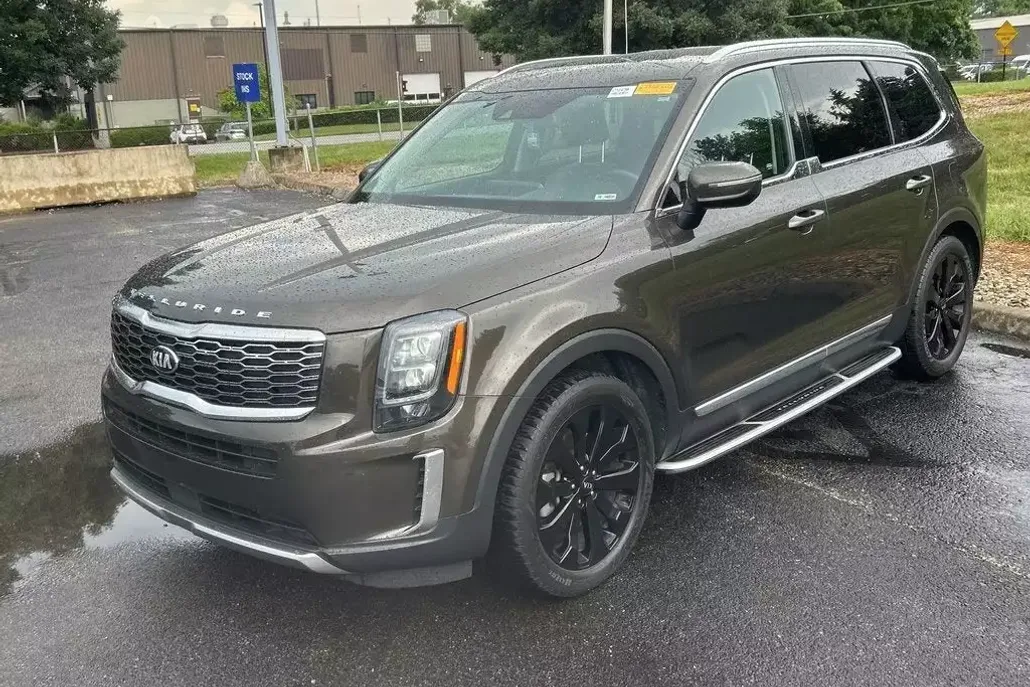 2021 Kia Telluride EX photo 1