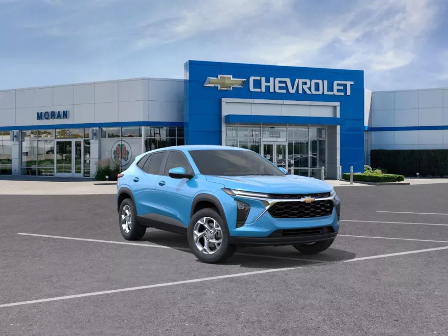 2026 Chevrolet Trax LS photo 1