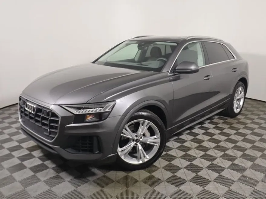 2023 Audi Q8 Prestige 55 photo 1