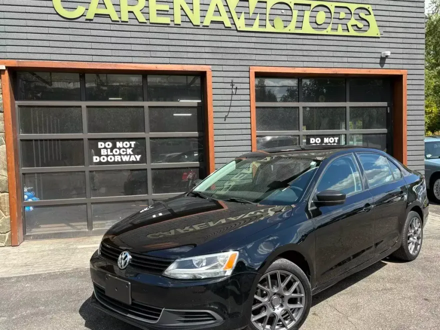 2011 Volkswagen Jetta 2.0 S photo 1