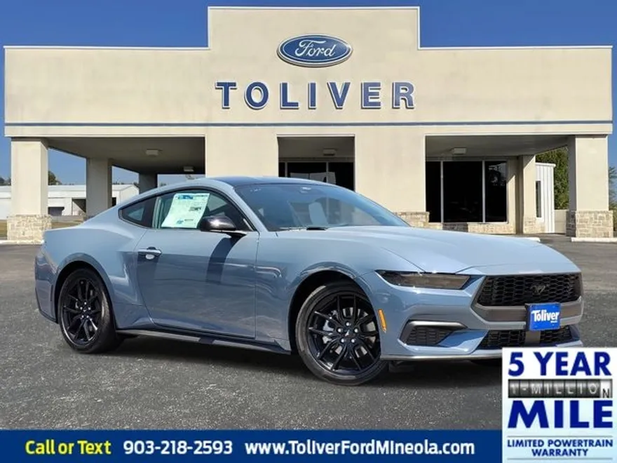 2025 Ford Mustang EcoBoost photo 1