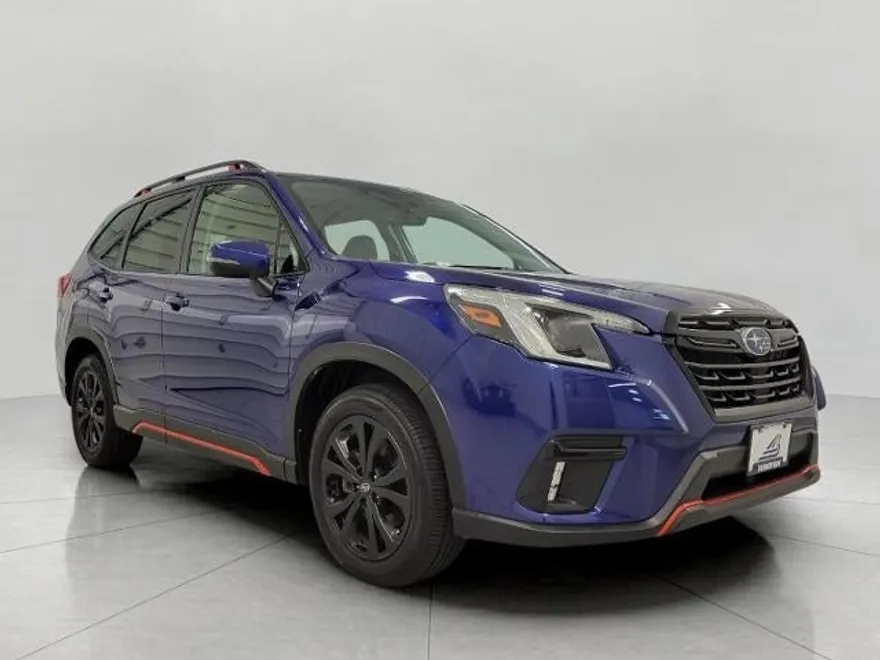 2024 Subaru Forester Sport photo 1