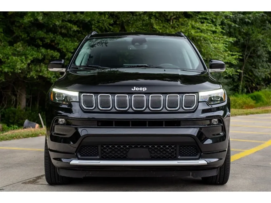 2022 Jeep Compass Limited photo 1