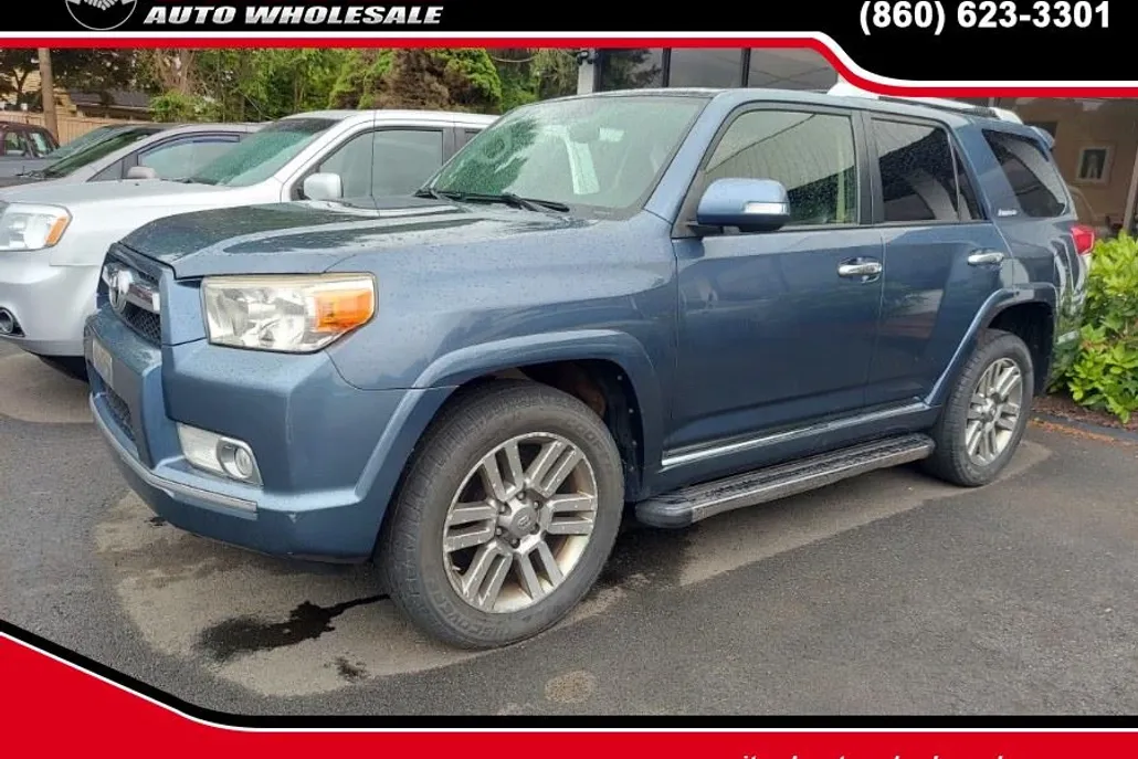 2013 Toyota 4Runner V6 Limited photo 1