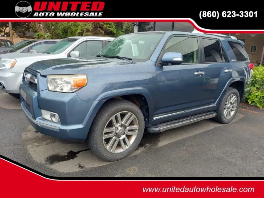 2013 Toyota 4Runner V6 Limited photo 1