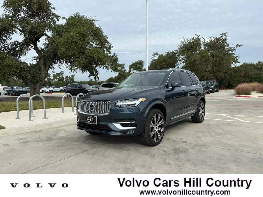 2025 Volvo XC90 Plus photo 1